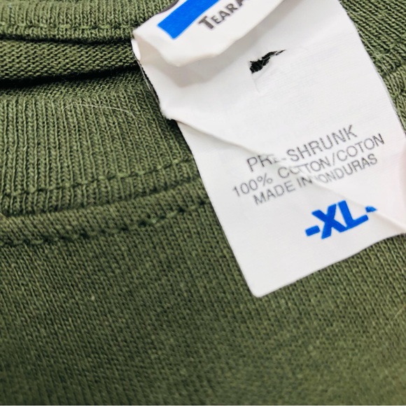 Mens Pikes Peak Altitude Joke Crewneck Dad TShirt Green XL Colorado Tourist Fun - Picture 2 of 11